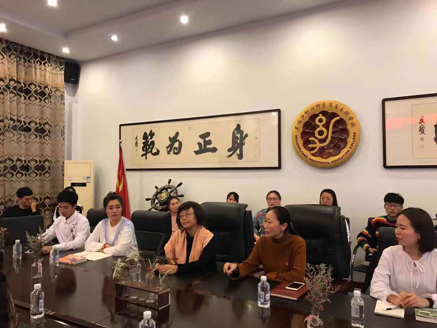20181127155952_23787.jpg 微信图片_20181126111114.jpg